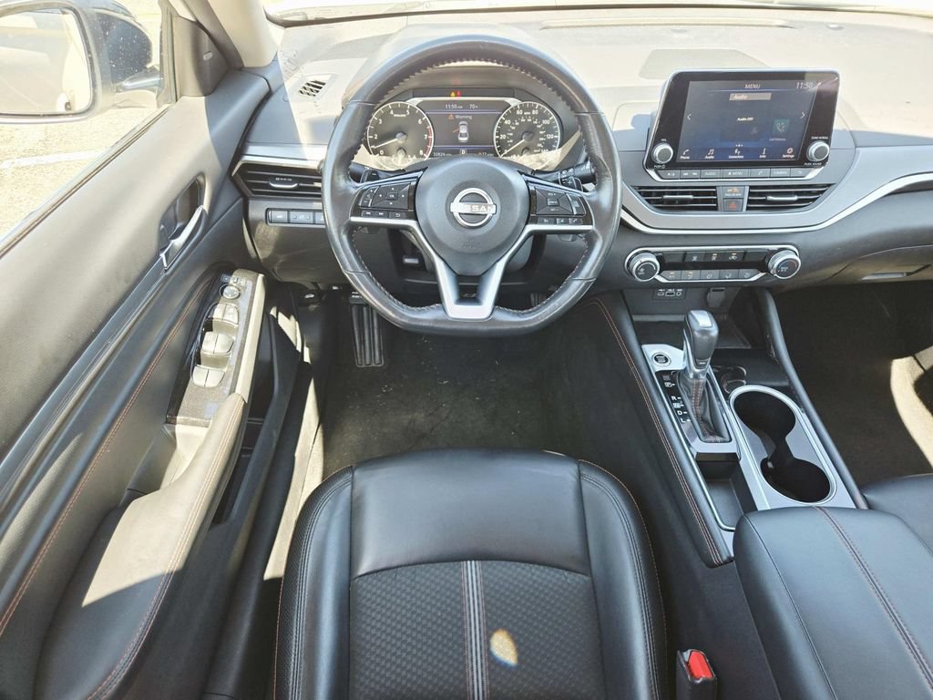 Used 2023 Nissan Altima 2.5 SR FWD image 10