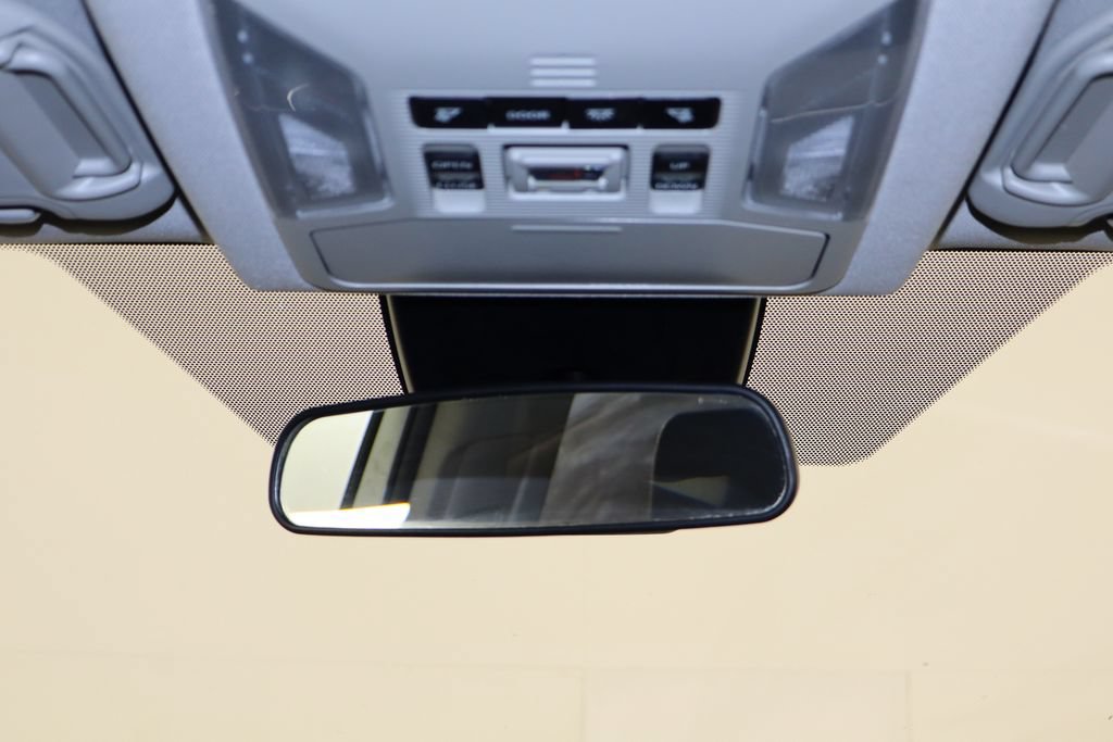 Used 2021 Toyota RAV4 XLE w/ Convenience Package FWD image 25