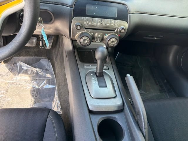Used 2014 Chevrolet Camaro LS RWD image 11