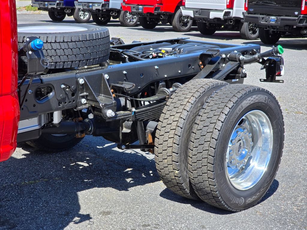 New 2026 Ford F550 4x4 Supercab Super Duty image 26