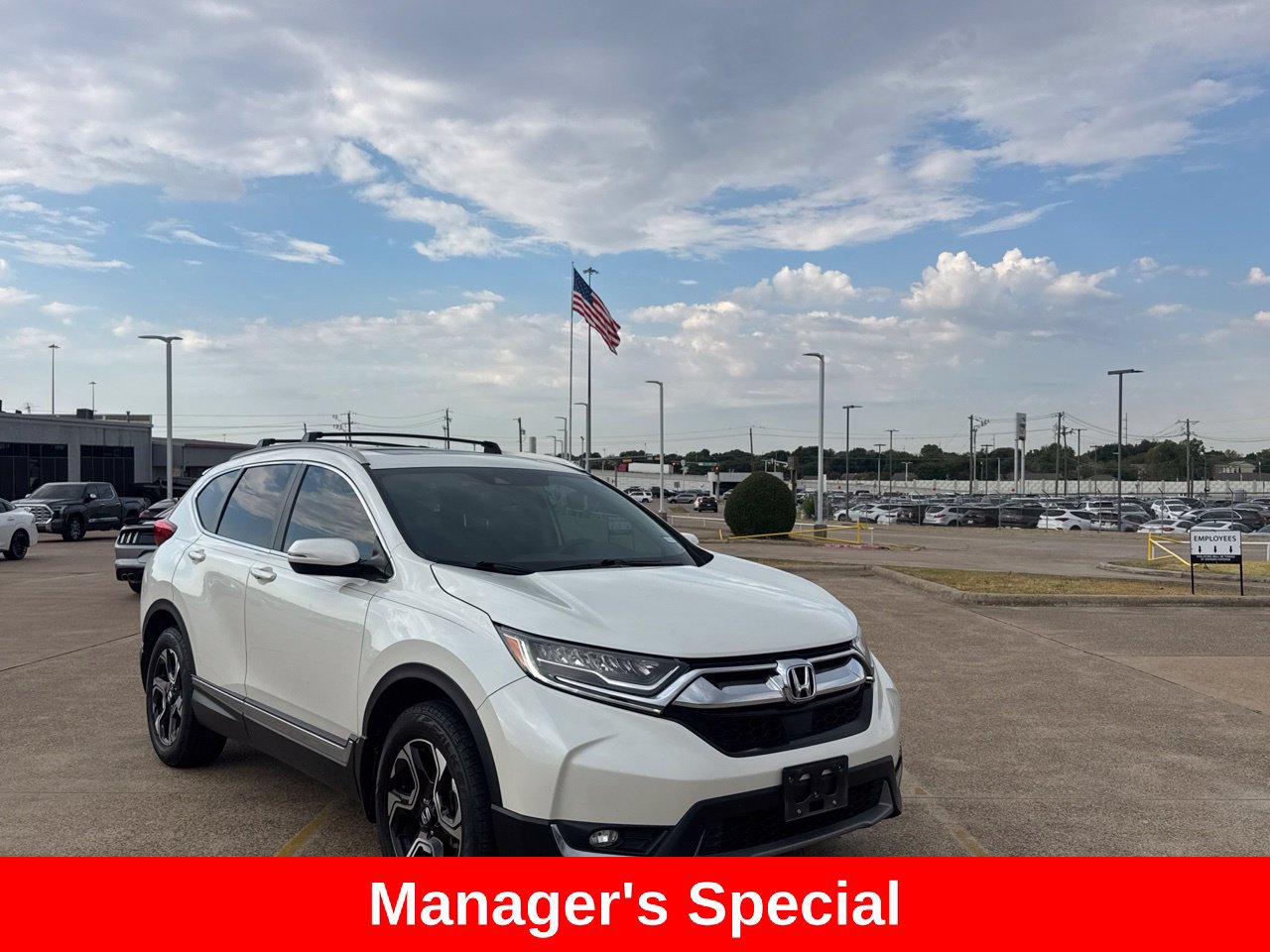 Used 2018 Honda CR-V Touring image 1