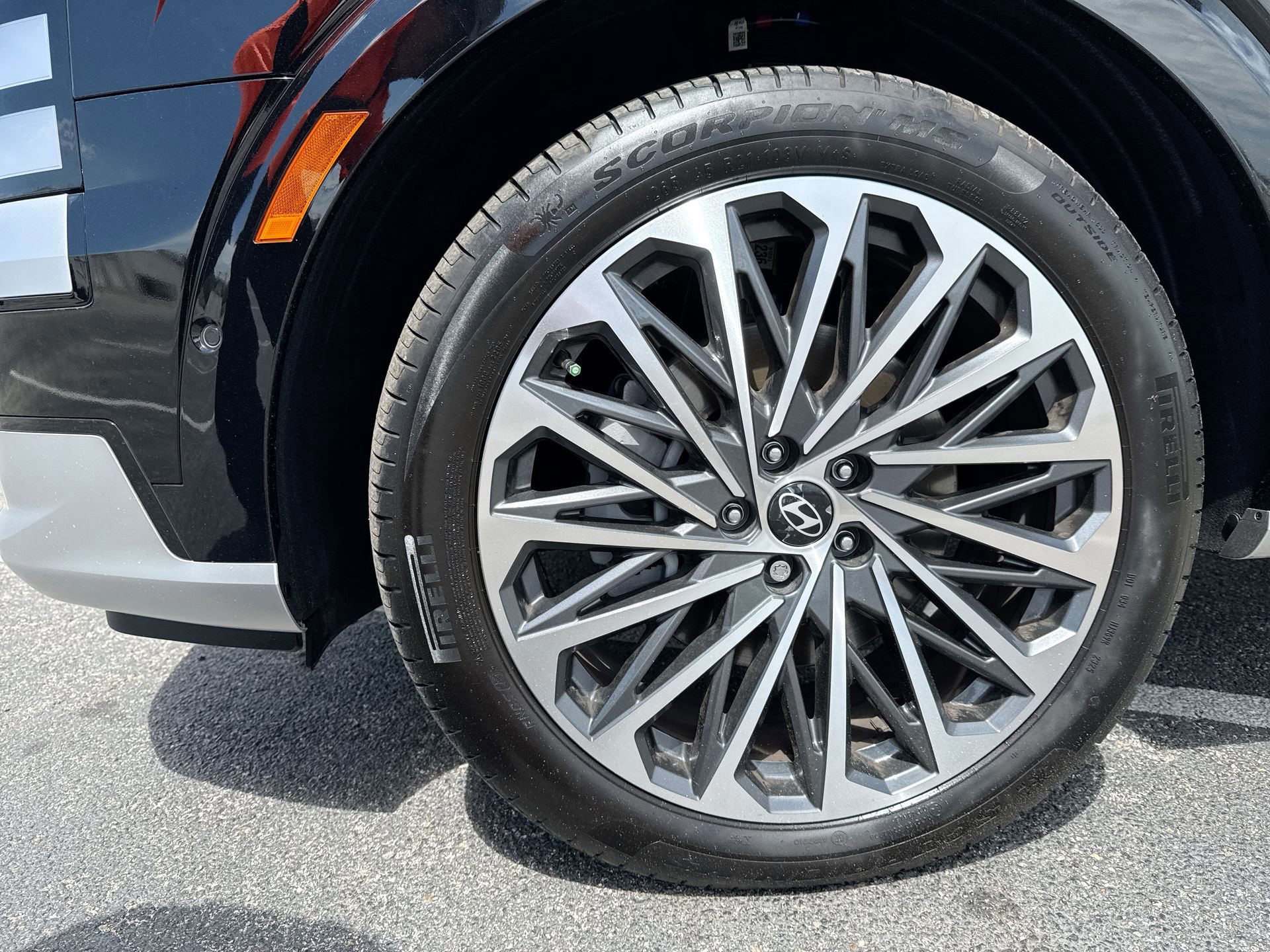Used 2026 Hyundai Palisade Calligraphy FWD image 19