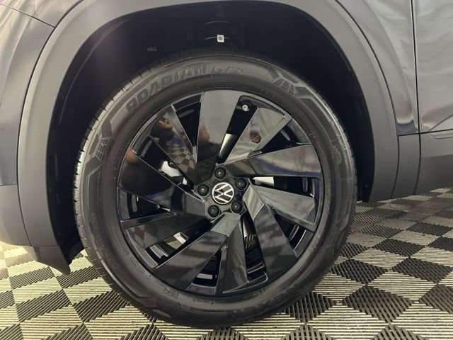 New 2026 Volkswagen Atlas SE image 10