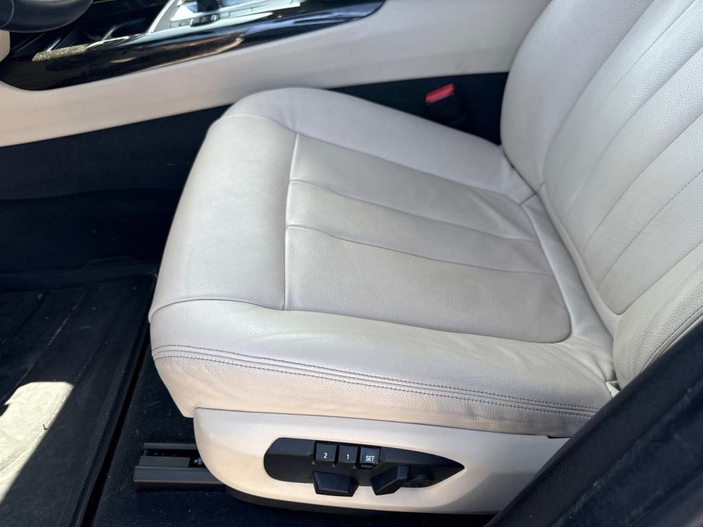 Used 2018 BMW X5 sDrive35i RWD image 18