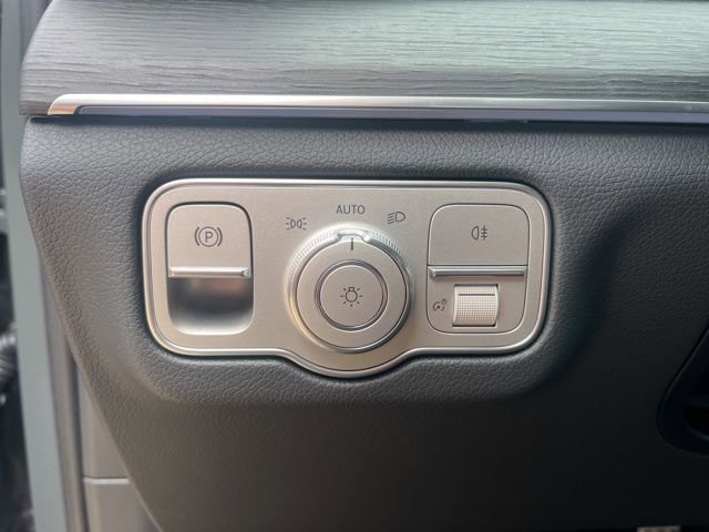 New 2026 Mercedes-Benz GLS 450 4MATIC image 14