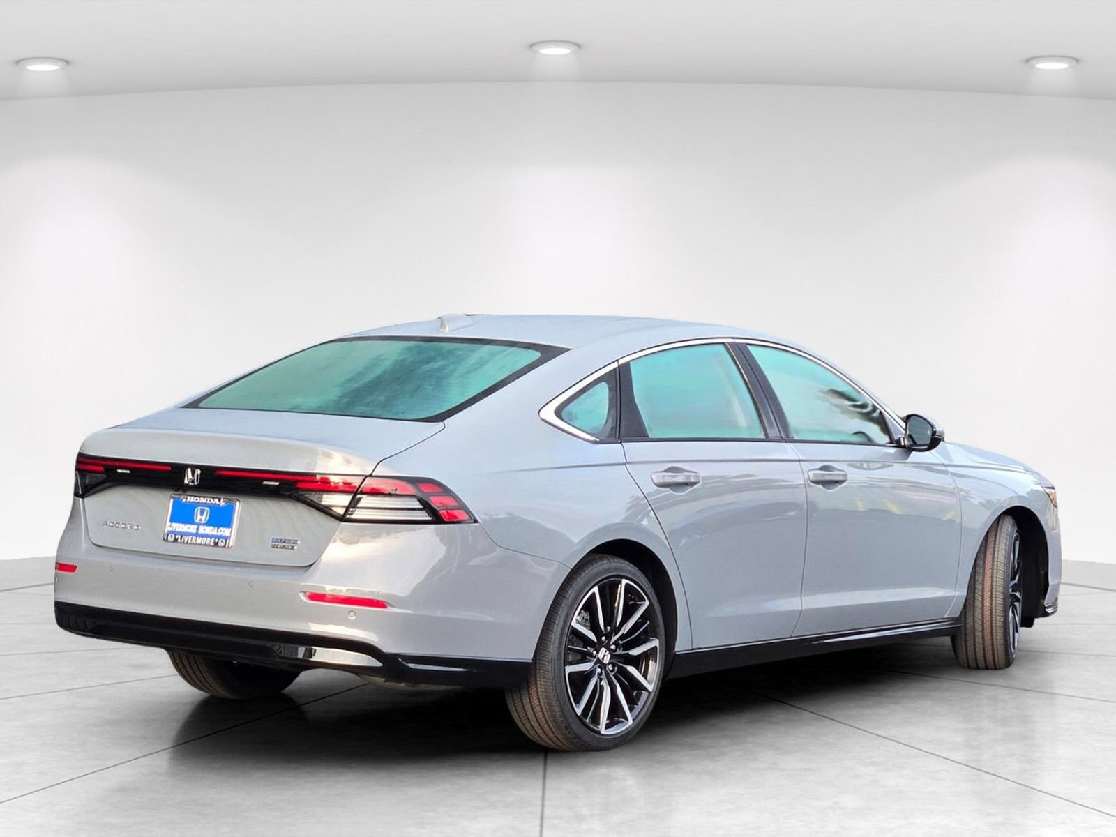 New 2026 Honda Accord Touring image 4
