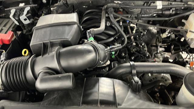 Used 2023 Ford F350 Lariat w/ Lariat Ultimate Package image 2