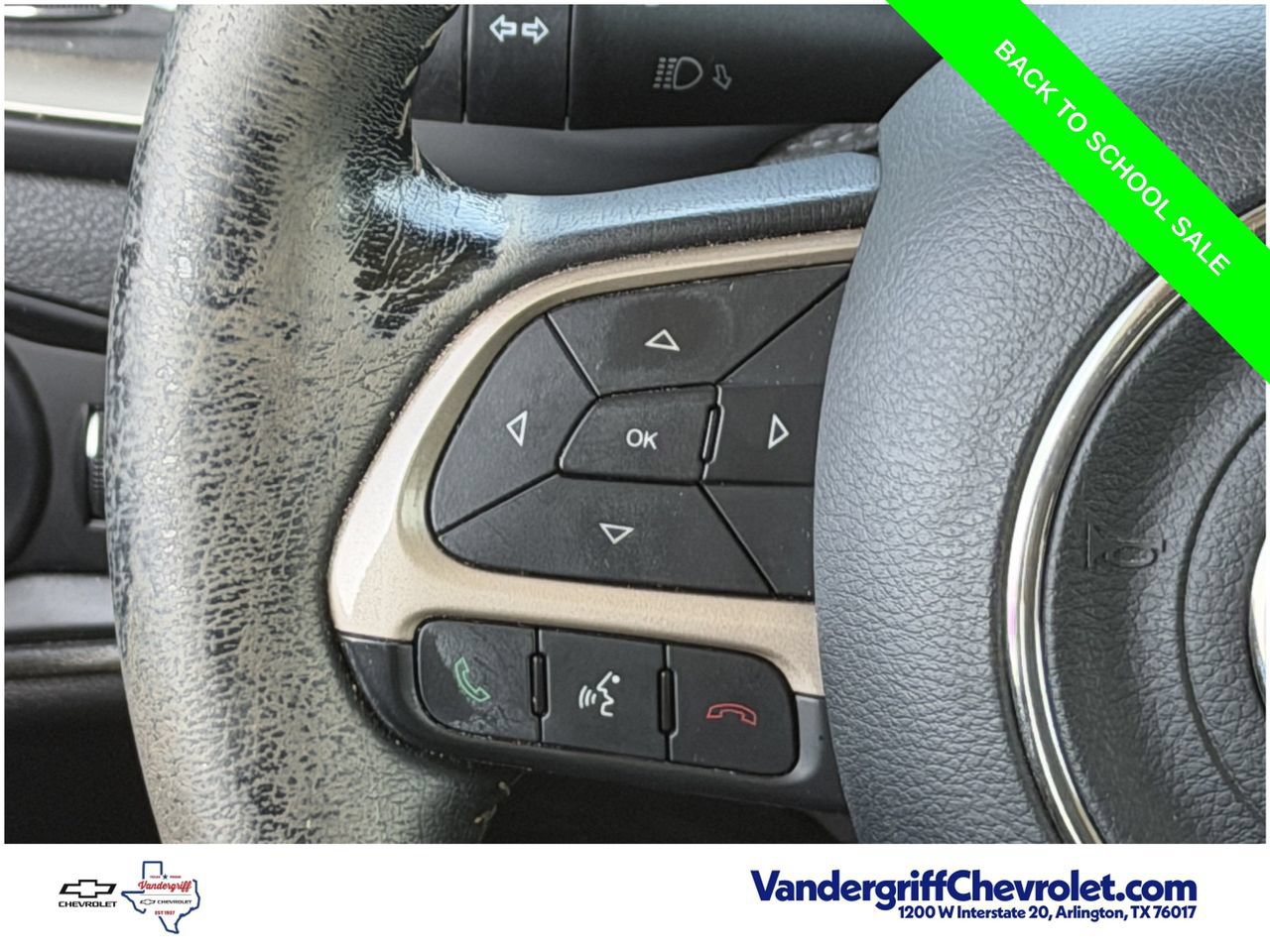 Used 2017 Jeep Renegade Limited FWD image 12