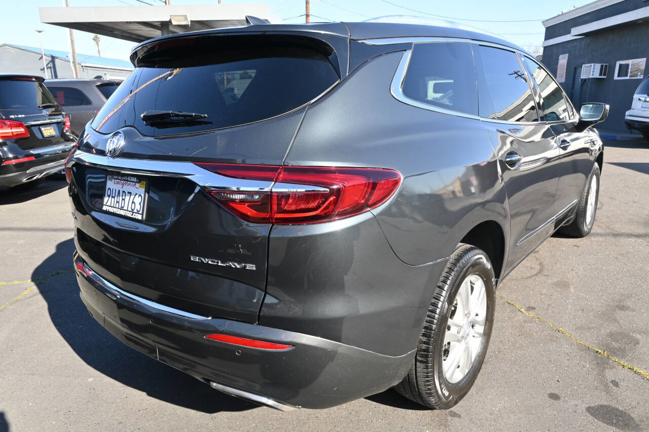 Used 2018 Buick Enclave Essence FWD image 7