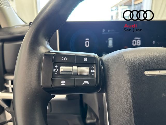 Used 2025 Hyundai Santa Fe SE image 23