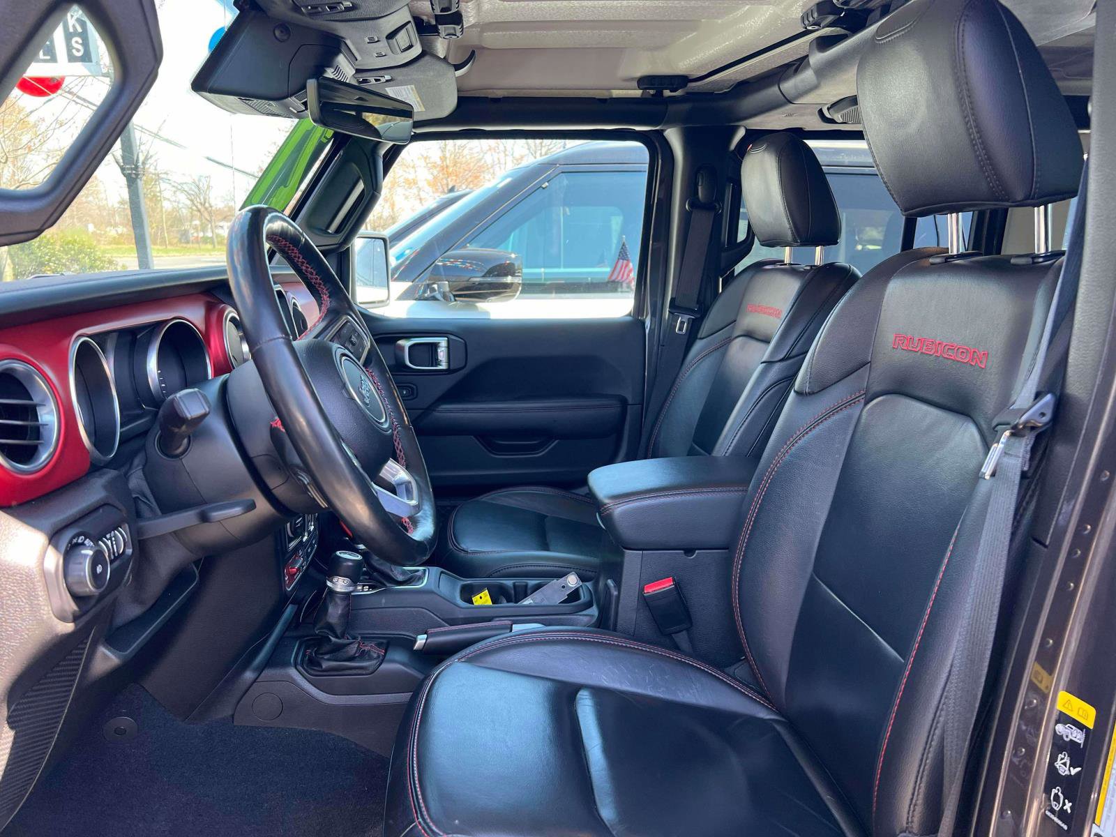 Used 2021 Jeep Wrangler Unlimited Rubicon AWD/4WD image 24