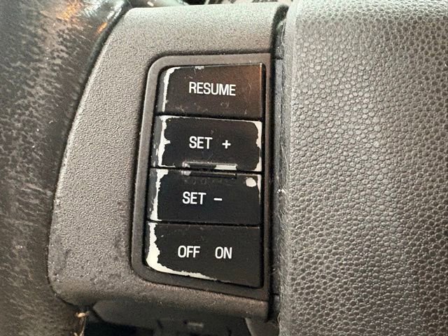 Used 2009 Ford Focus SE image 13