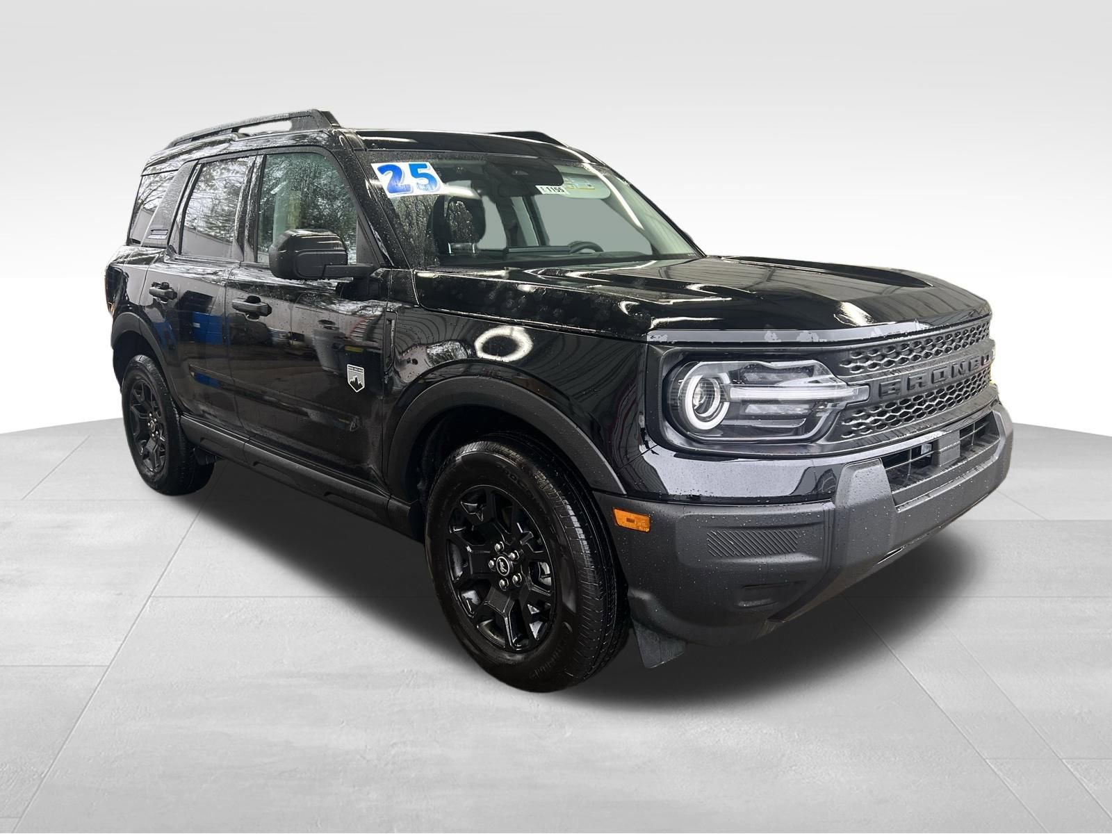 Used 2025 Ford Bronco Sport Big Bend w/ Black Appearance Package image 3