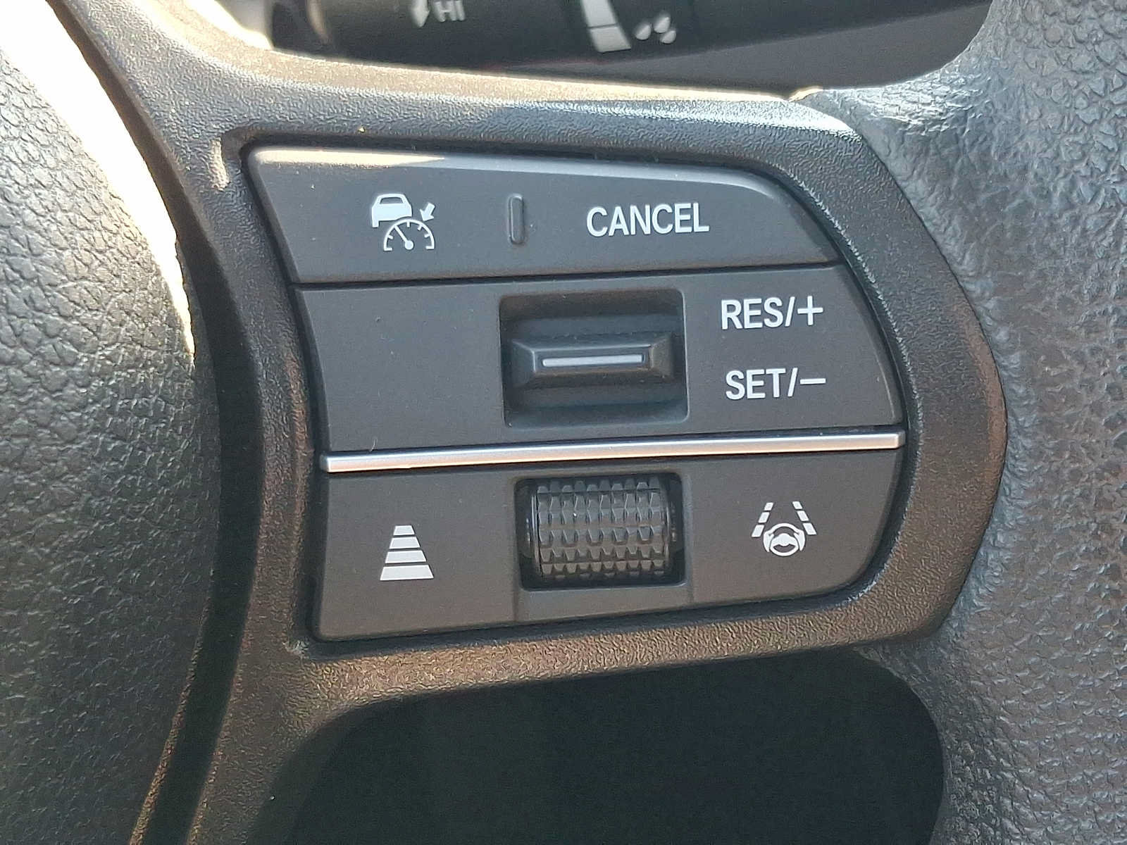 Certified 2024 Honda Accord EX image 22