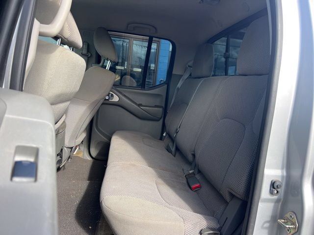 Used 2017 Nissan Frontier SV RWD image 10