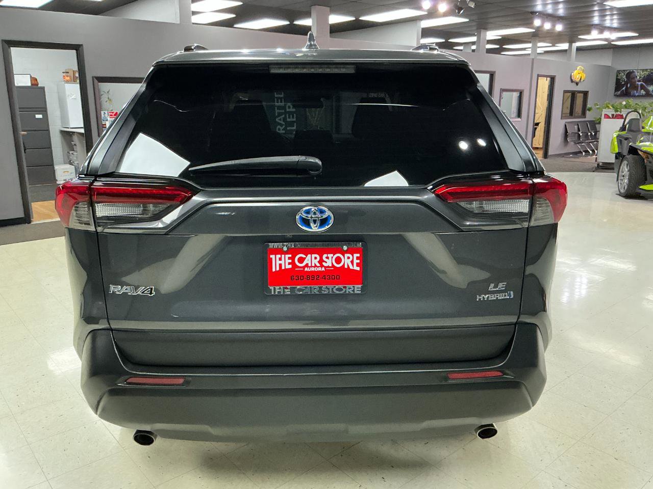 Used 2019 Toyota RAV4 LE AWD/4WD image 10