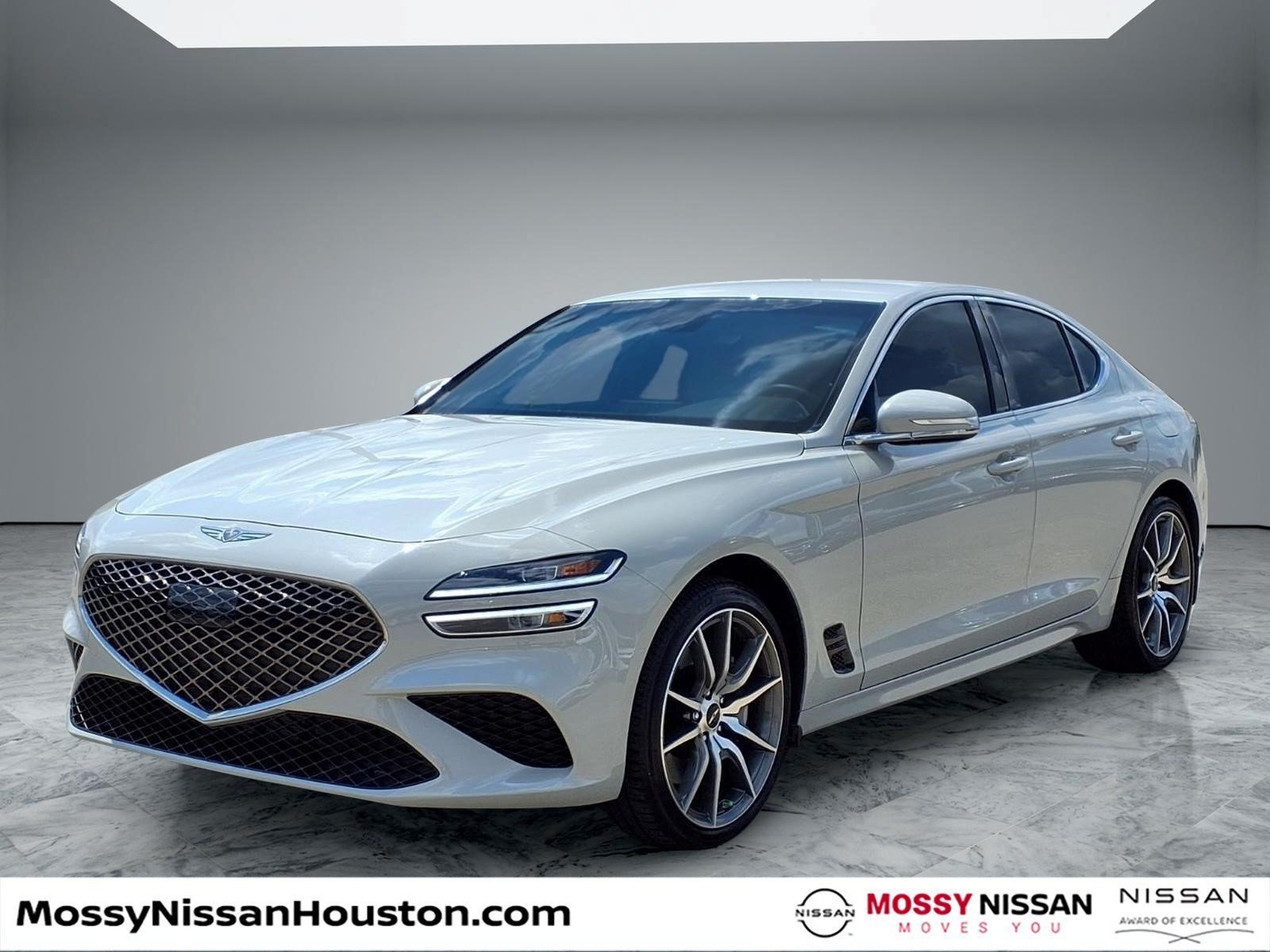 Used 2026 Genesis G70 2.5T RWD image 4