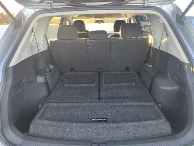 Used 2020 Volkswagen Tiguan S image 18