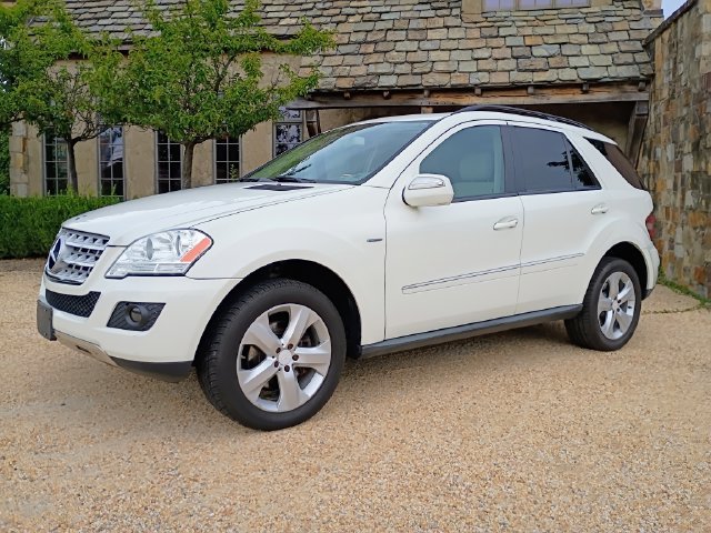 Used 2009 Mercedes-Benz ML 320 BlueTEC 4MATIC image 5