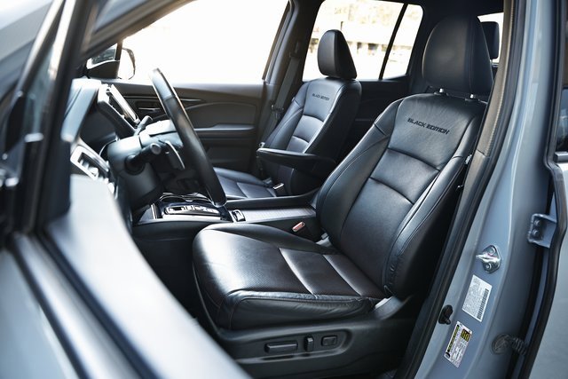 Used 2023 Honda Ridgeline Black Edition image 22