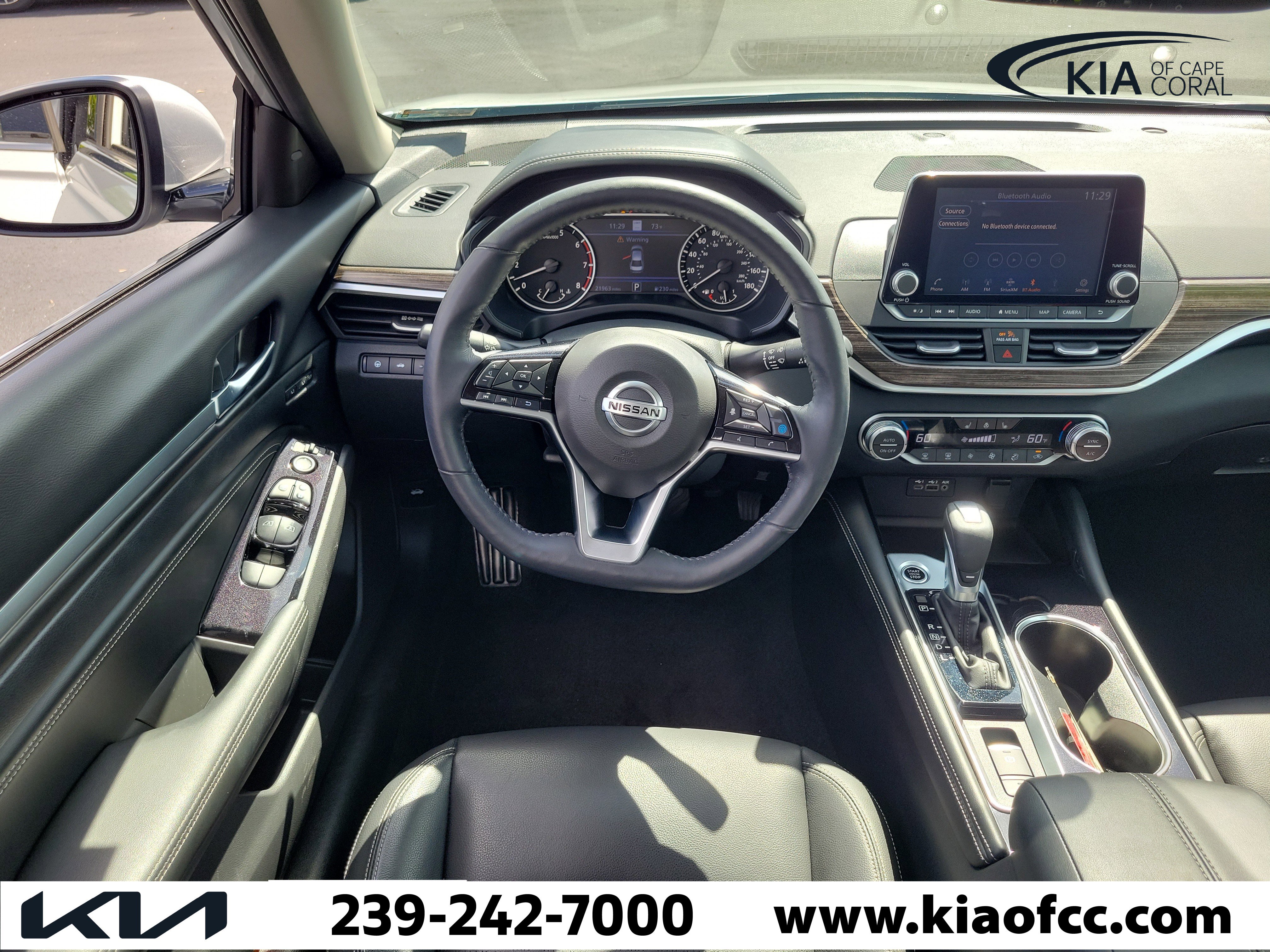 Used 2020 Nissan Altima 2.0 Platinum FWD image 17