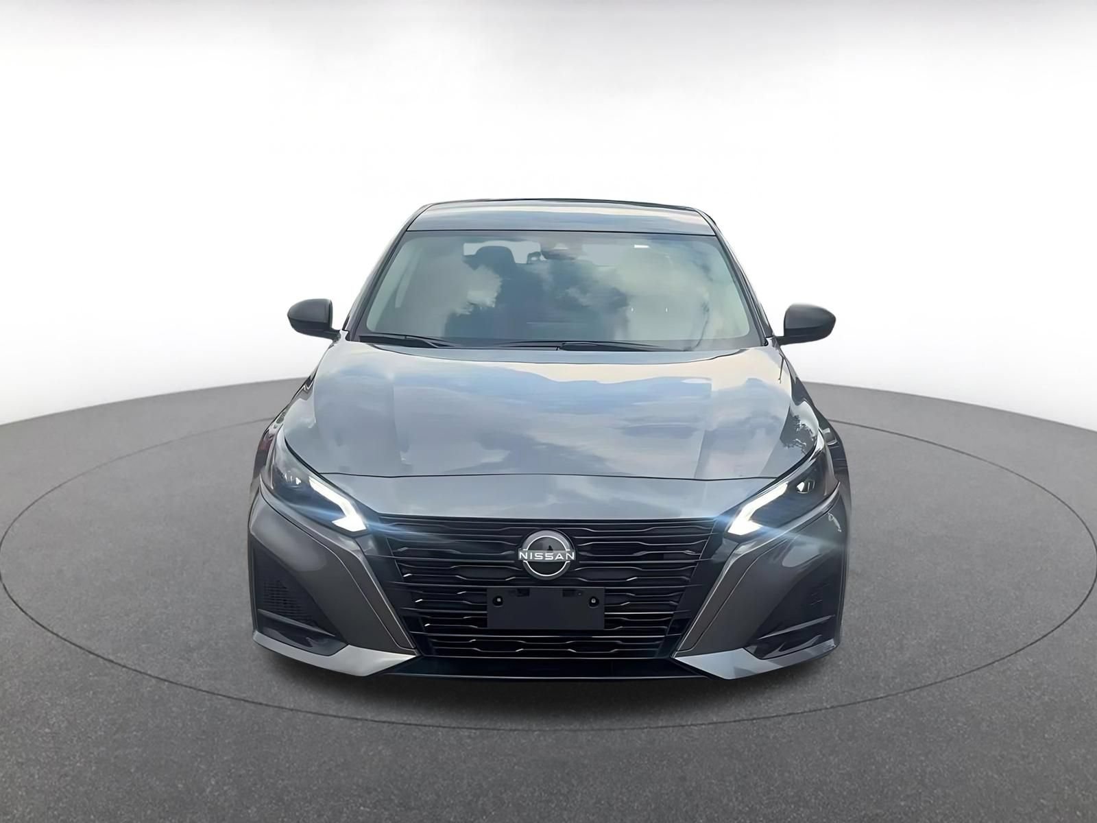 Used 2026 Nissan Altima 2.5 SV FWD image 4