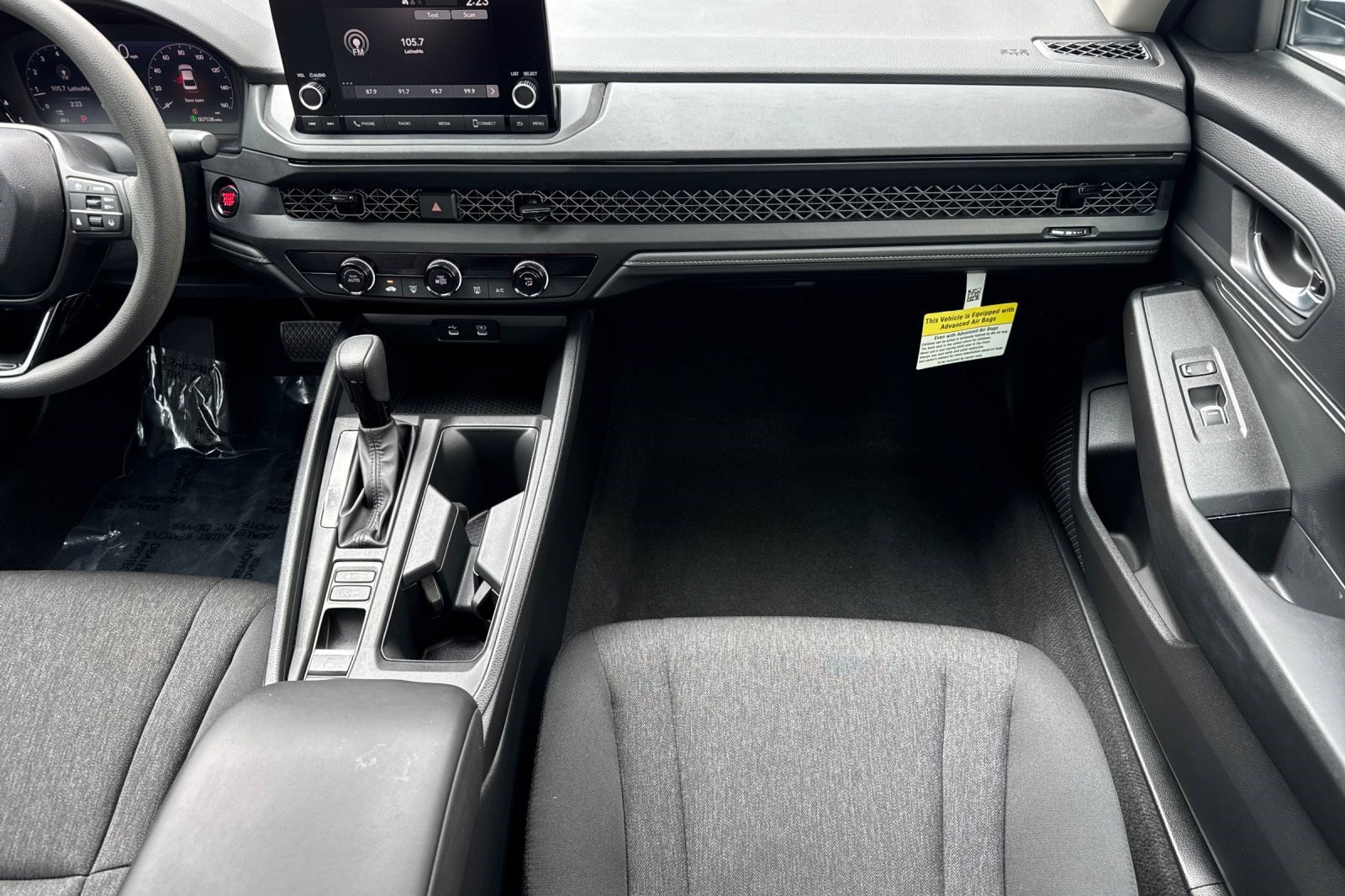 Certified 2025 Honda Accord LX image 29
