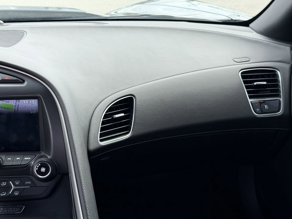 Used 2015 Chevrolet Corvette Stingray Coupe w/ Battery Protection Package RWD image 31