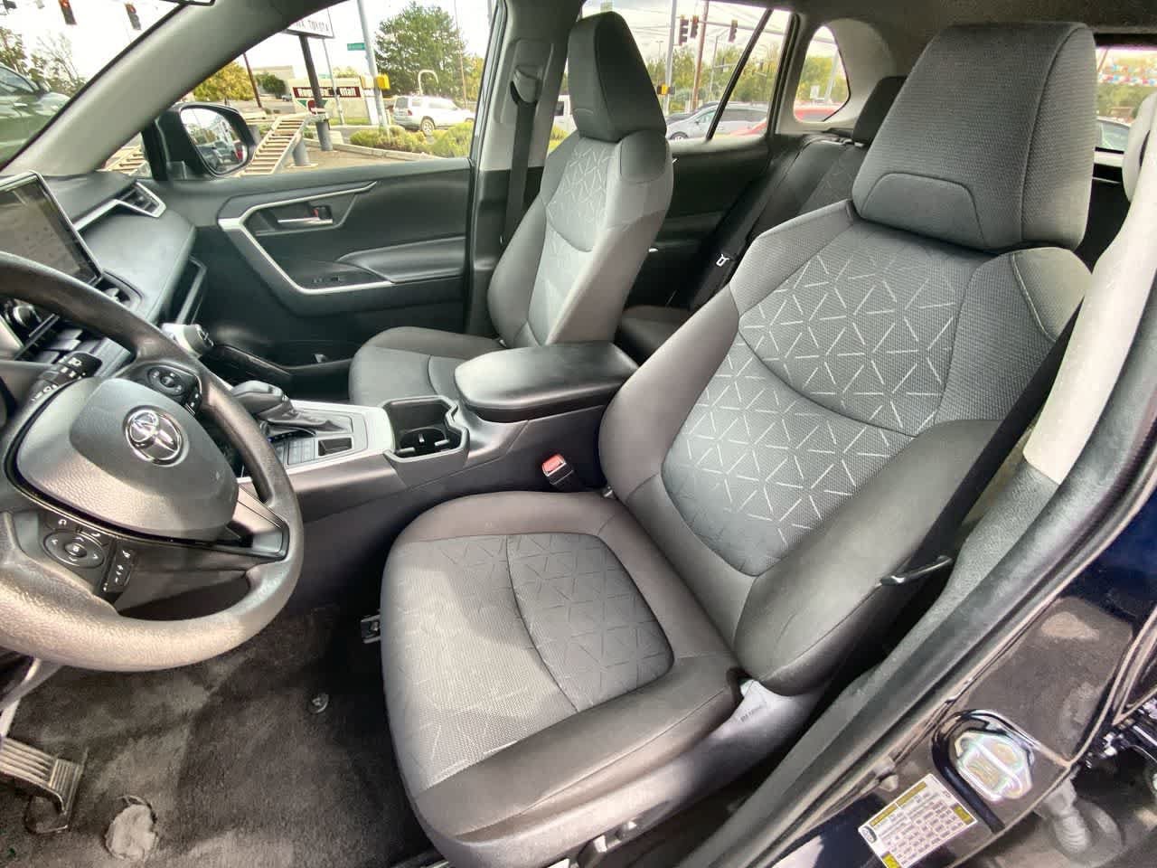 Certified 2025 Toyota RAV4 XLE AWD/4WD image 11