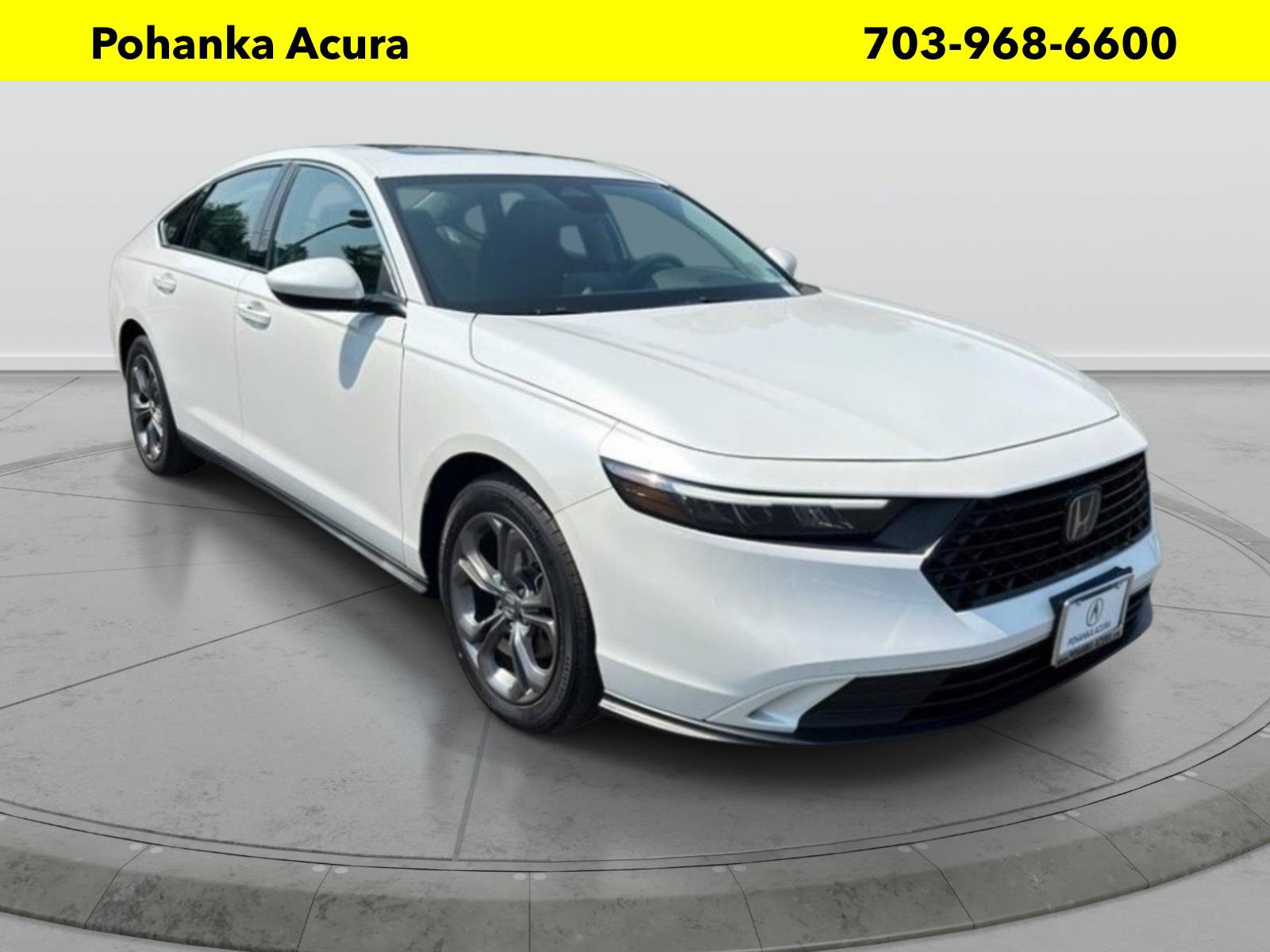 Used 2023 Honda Accord EX image 1