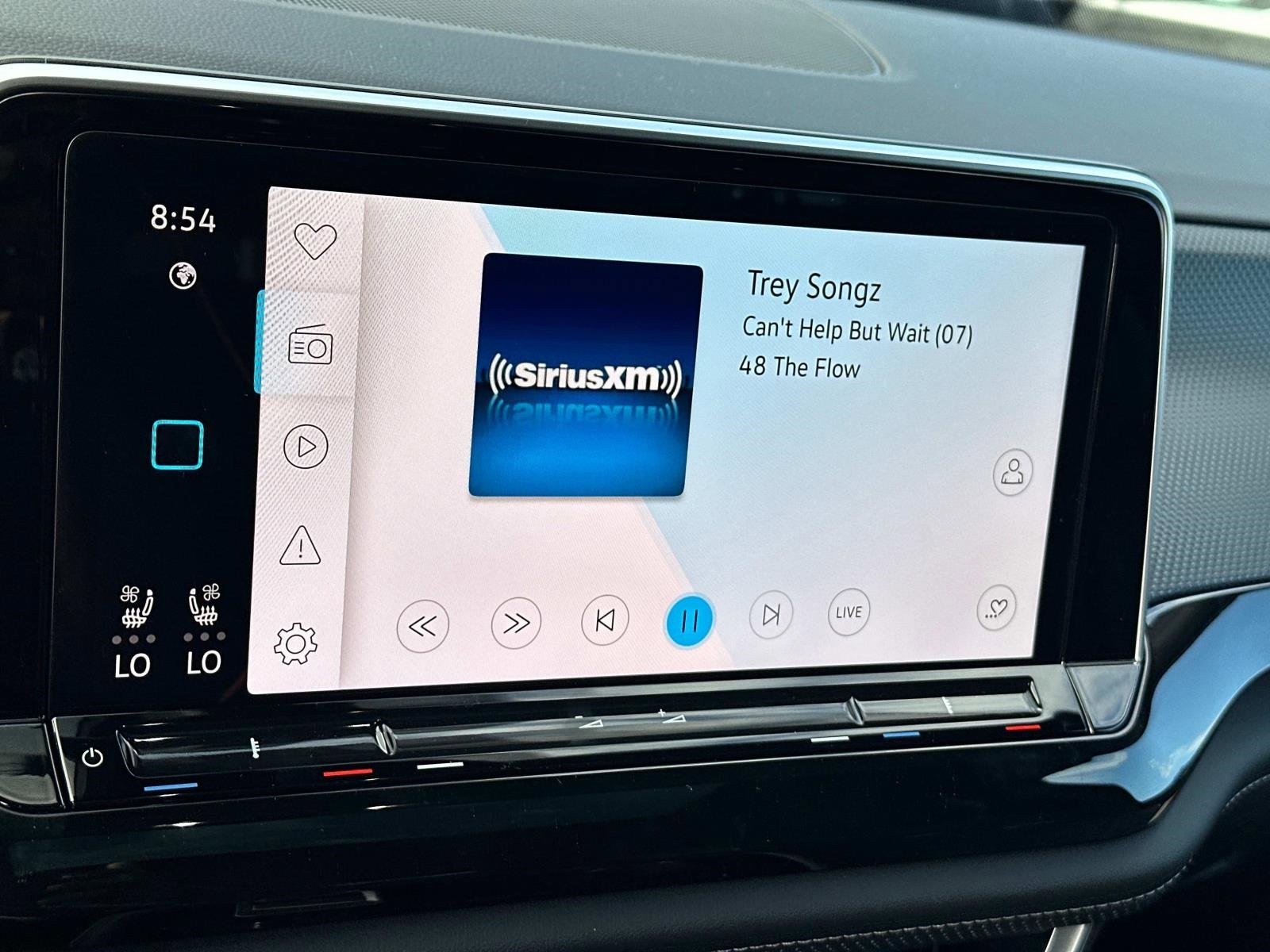 New 2026 Volkswagen Atlas Cross Sport SEL Premium R-Line image 10