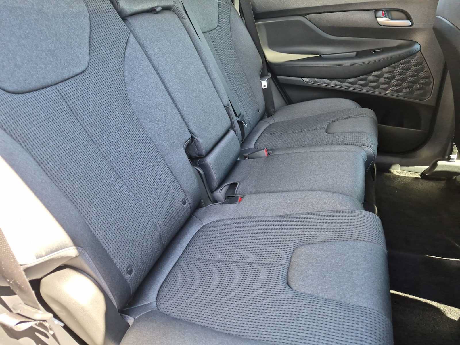 Used 2020 Hyundai Santa Fe SEL FWD image 20