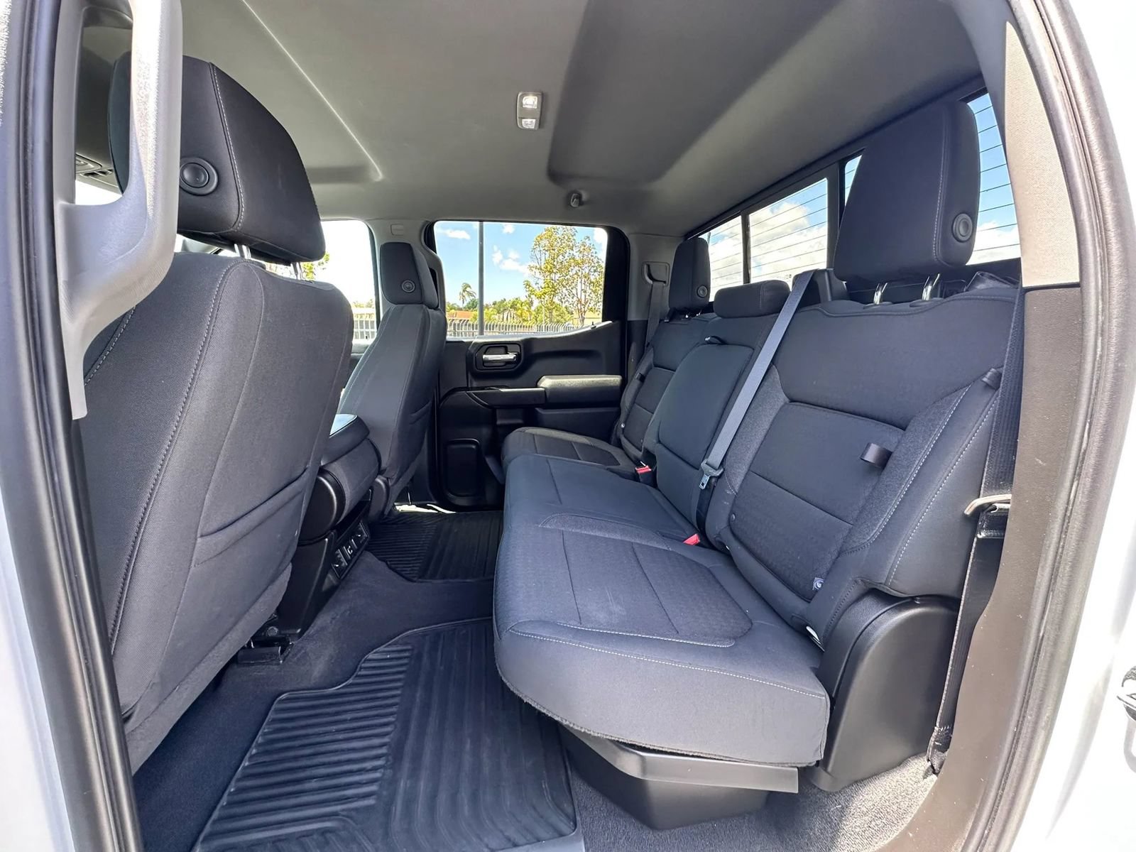 Used 2020 Chevrolet Silverado 1500 LT w/ All-Star Edition AWD/4WD image 39