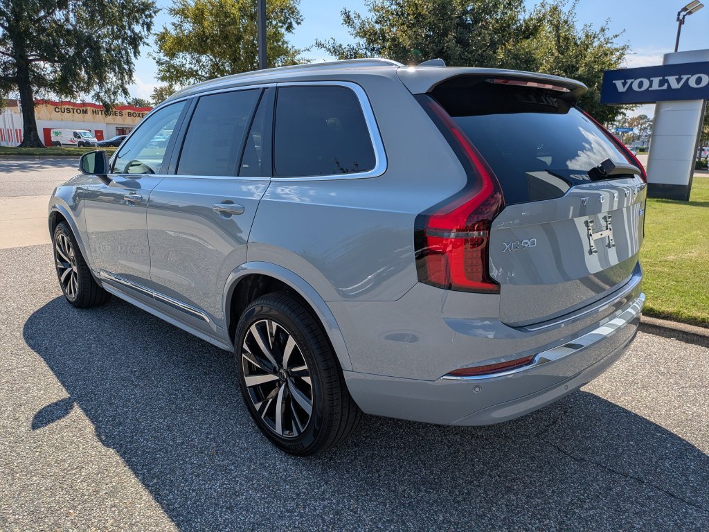 New 2027 Volvo XC90 B5 Core AWD/4WD image 4