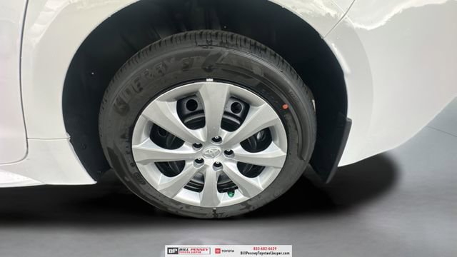 New 2026 Toyota Corolla LE image 18