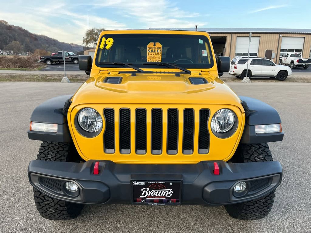 Used 2019 Jeep Wrangler Unlimited Rubicon image 2