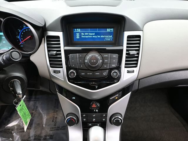 Used 2015 Chevrolet Cruze LS FWD image 27