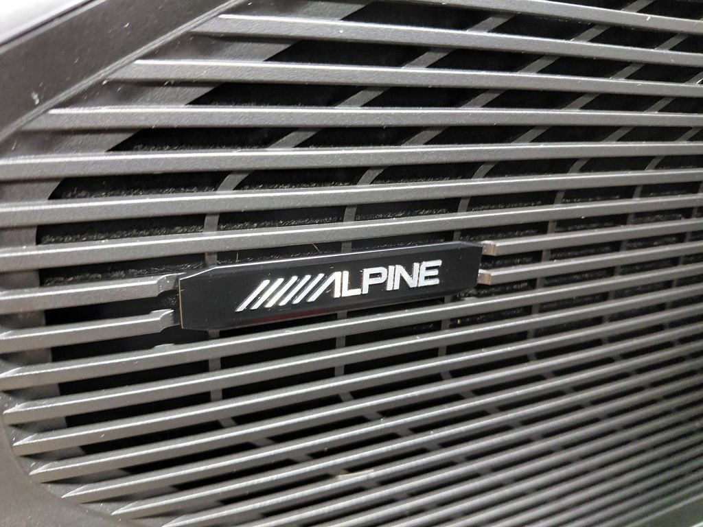 Certified 2024 Jeep Wagoneer Series III AWD/4WD image 26