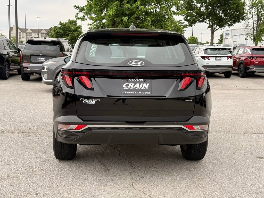 Used 2022 Hyundai Tucson SE AWD/4WD image 6