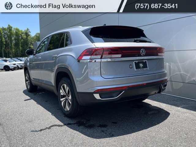 New 2025 Volkswagen Atlas Cross Sport SE image 16