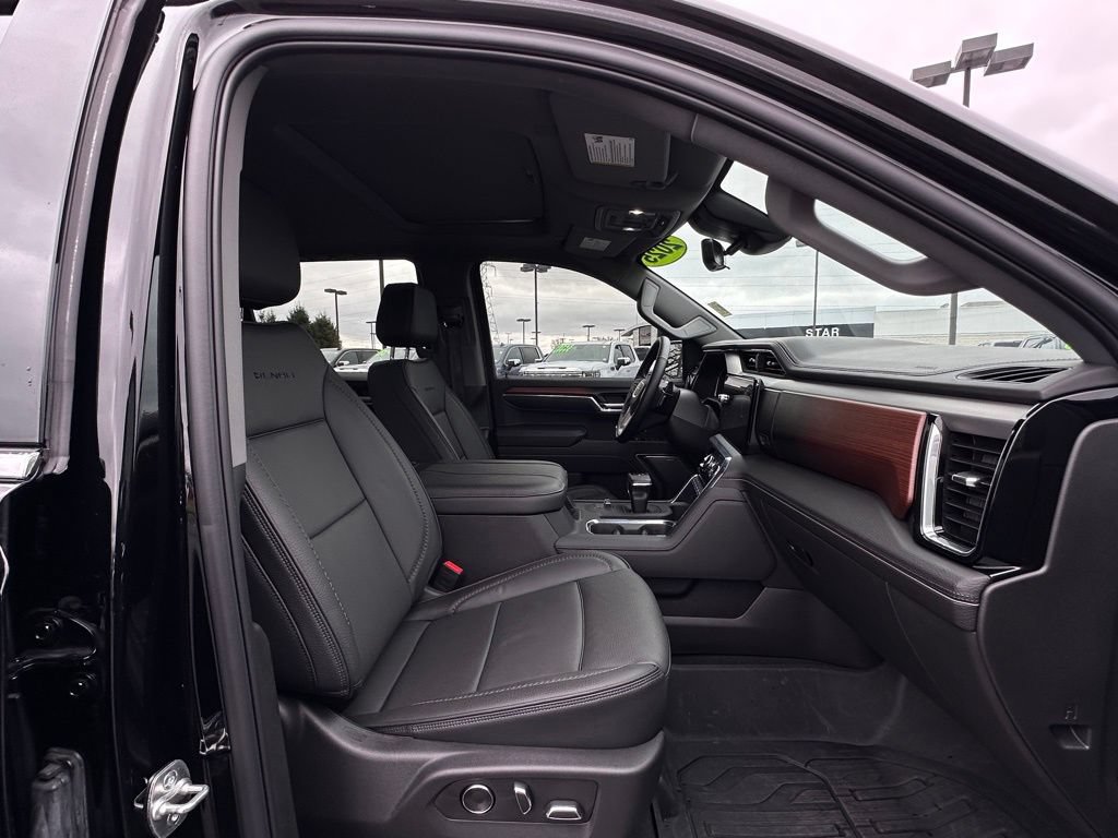 Certified 2025 GMC Sierra 1500 Denali w/ Denali Reserve Package AWD/4WD image 12