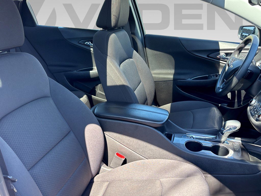 Used 2024 Chevrolet Malibu LT FWD image 8