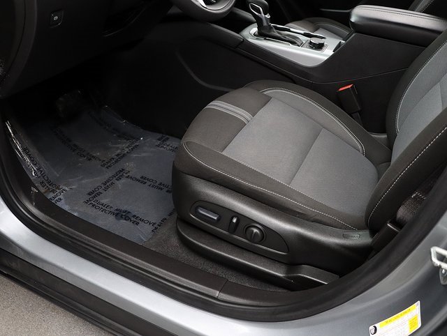 Used 2024 Chevrolet Blazer LT image 23