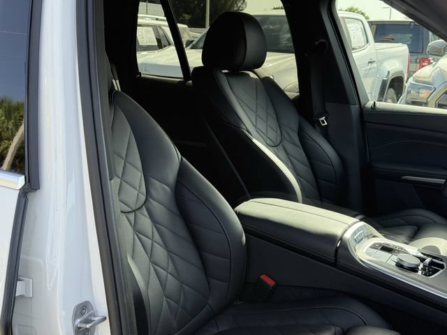 Used 2024 BMW X5 sDrive40i w/ Premium Package RWD image 21