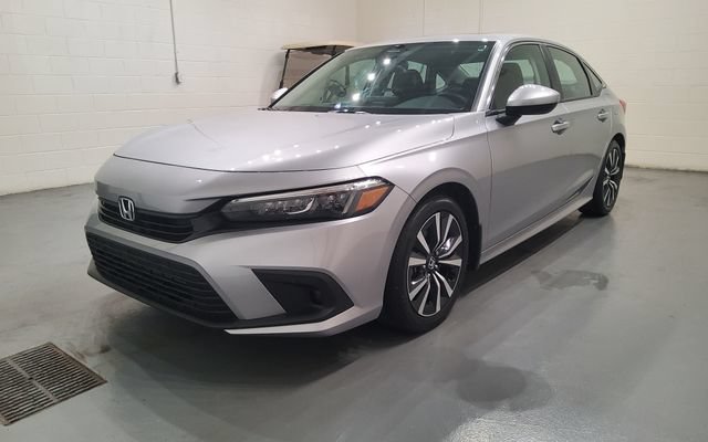 Used 2023 Honda Civic EX image 4