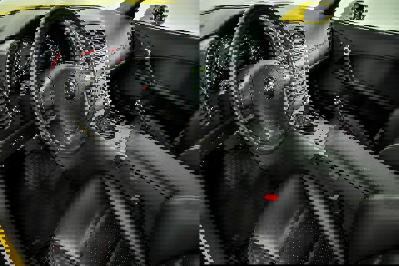 Used 2006 Chevrolet Corvette Z06 w/ Preferred Equipment Group image 21