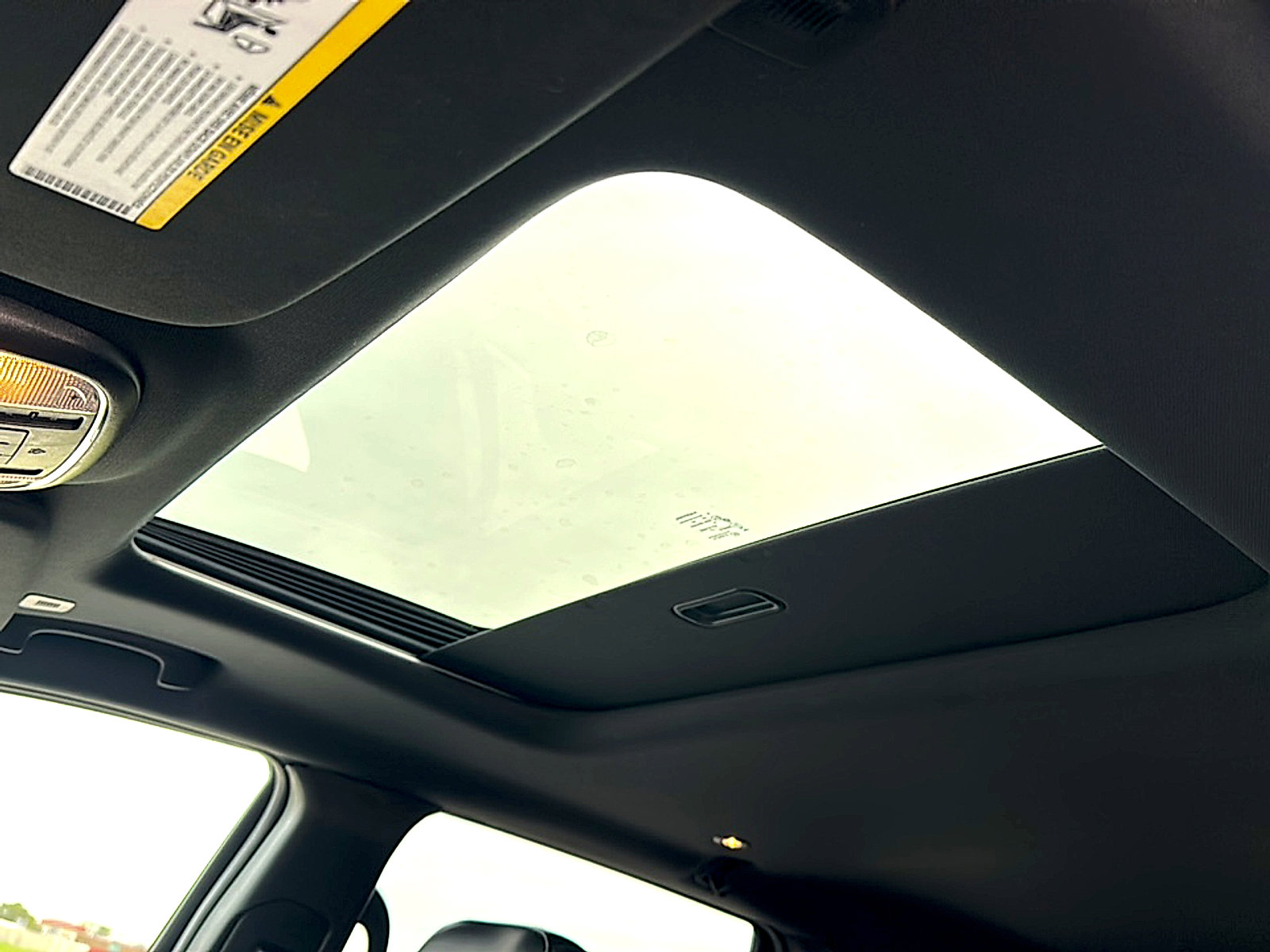 Used 2021 Jeep Grand Cherokee Limited image 16