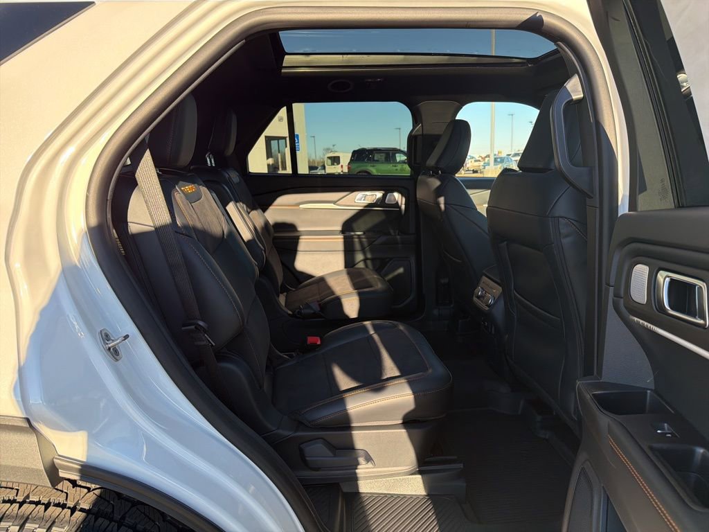 New 2026 Ford Explorer Tremor w/ Tremor Ultimate Package AWD/4WD image 18