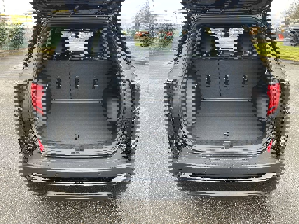 New 2026 GMC Terrain Elevation w/ Elevation Premium Package image 25