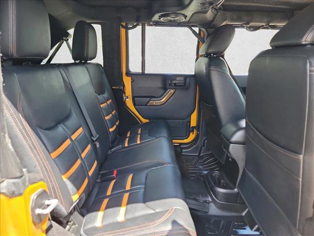 Used 2014 Jeep Wrangler Unlimited Sport w/ Dual Top Group image 16